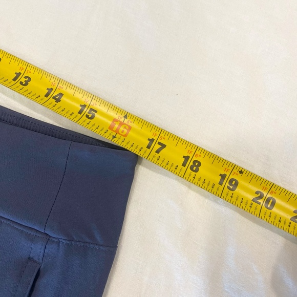 Columbia Women's Blue Ankle Pants - Picture 13 of 16